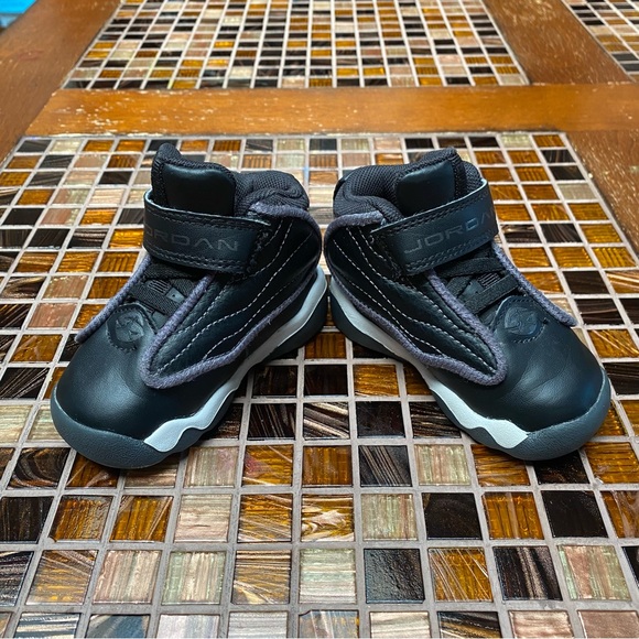 Nike Jordan Pro Strong Basketball Baby Shoes - Picture 3 of 12